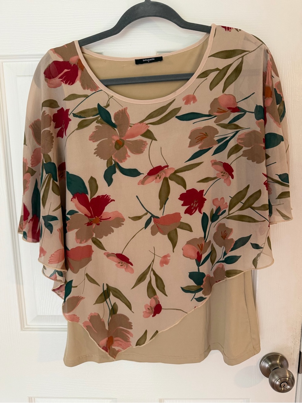 London Times Beige Floral Overlay Blouse with Cape Sleeves